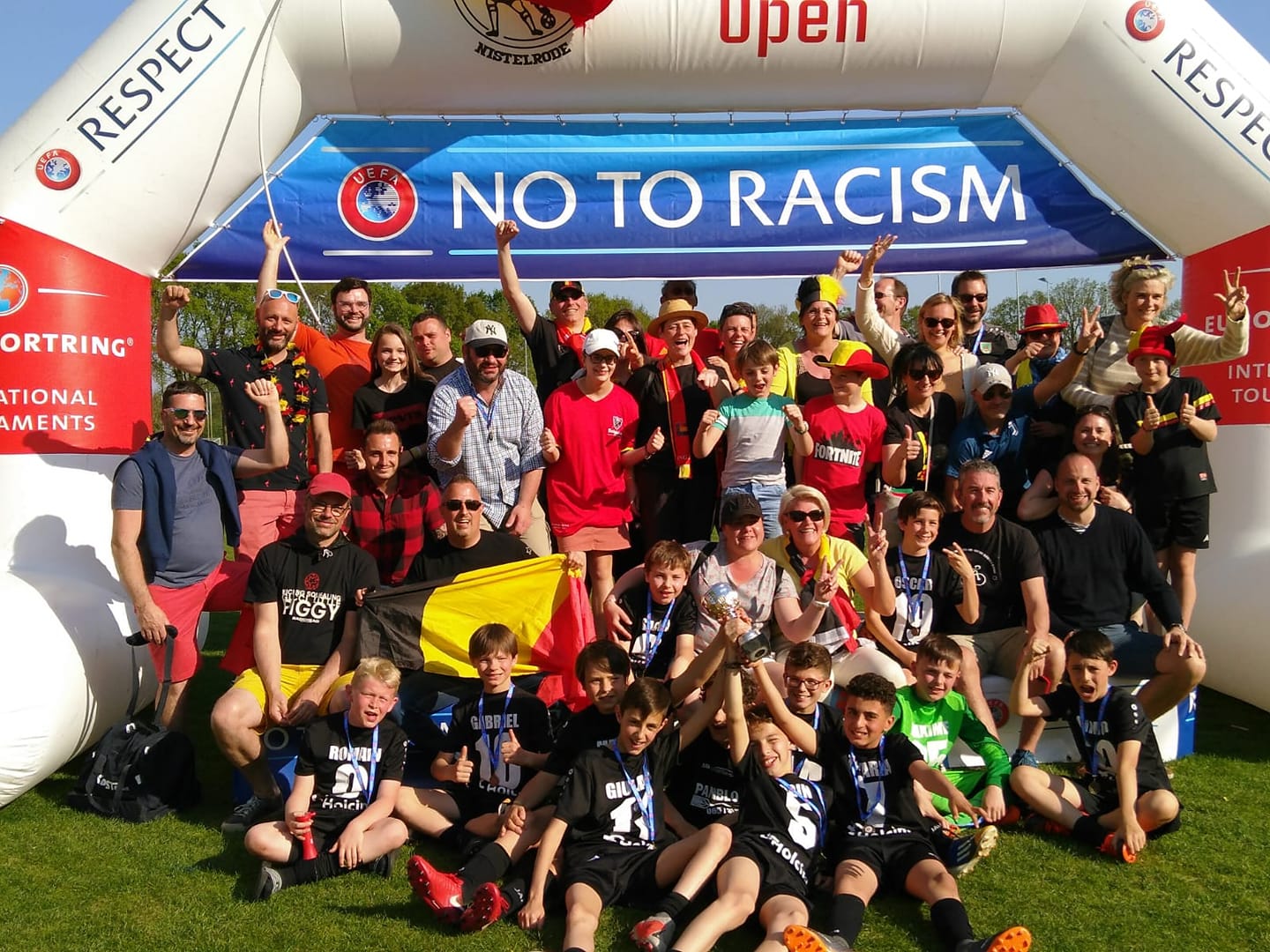 Nos U12 remportent Top Oss Cup aux Pays-Bas! | Royale Entente Mons Nord
